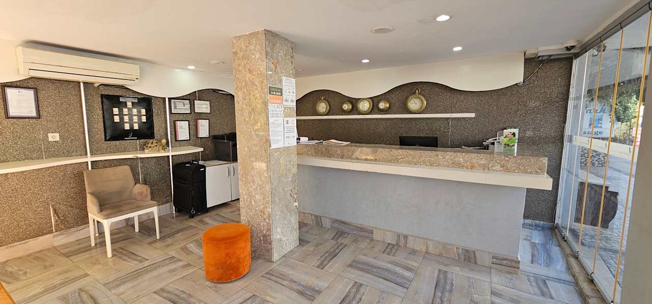 Lobby Clover Magic Nova Beach