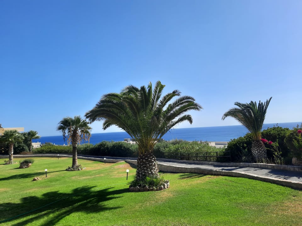 Gartenanlage Hotel Kalithea Horizon Royal