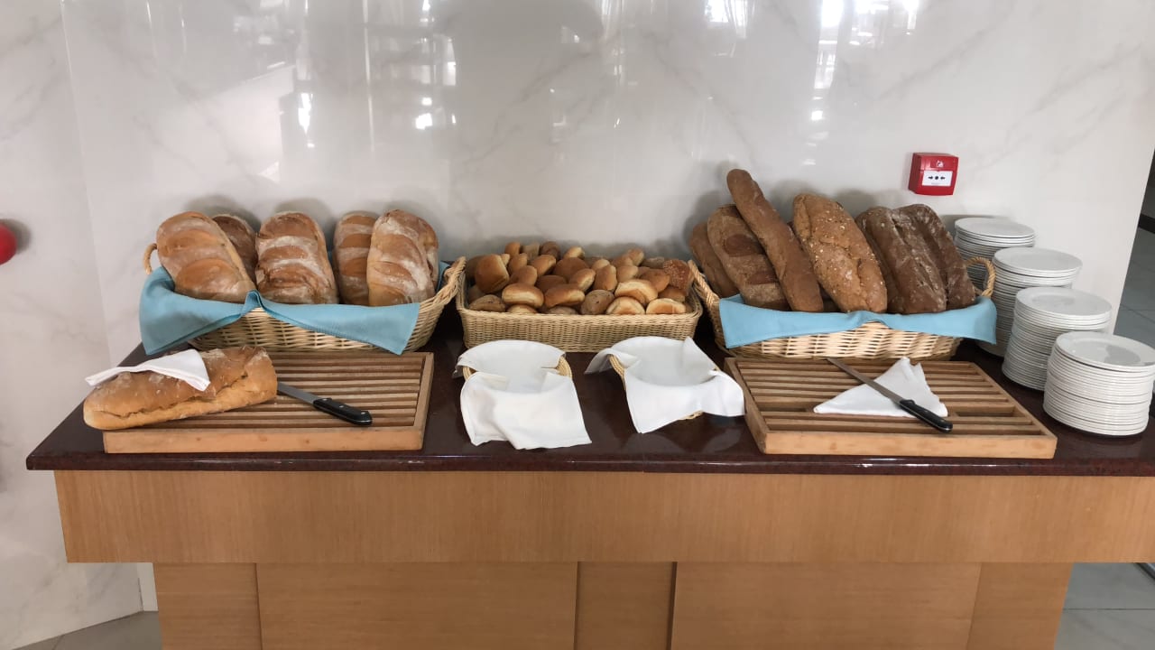 Gastro Grand Blue Beach Hotel
