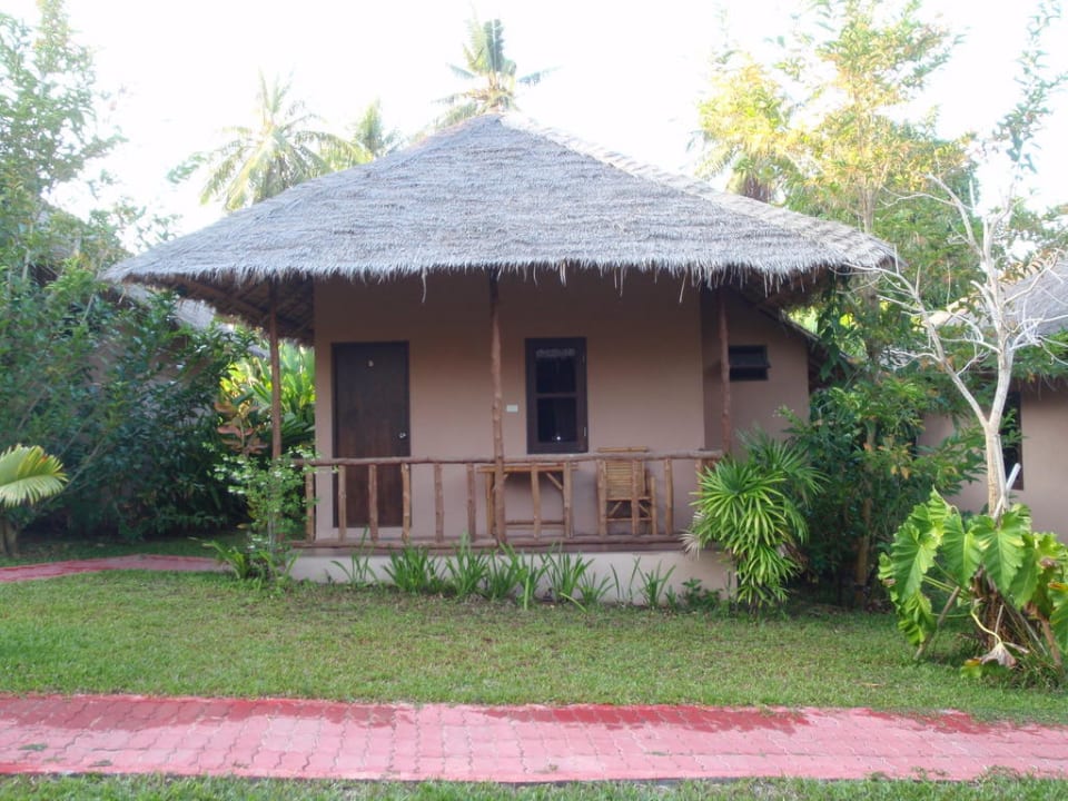 Bungalow Bee Nat Garden Resort