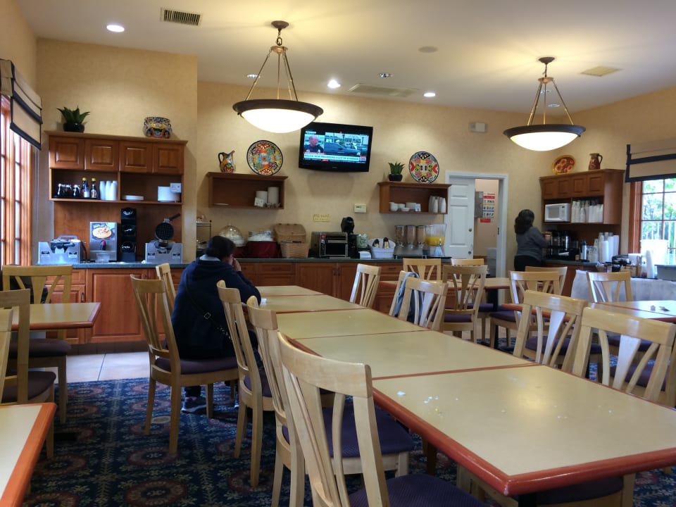 Gastro Hotel Humphrey's Half Moon Inn & Suites
