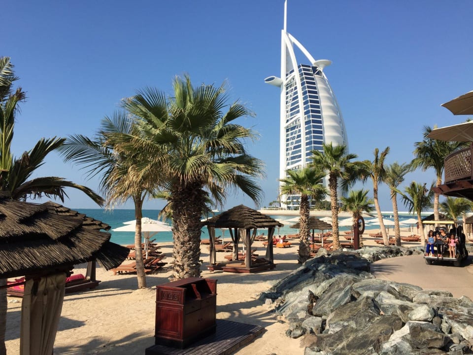 Blick auf Burj Al Arab Jumeirah Beach Hotel