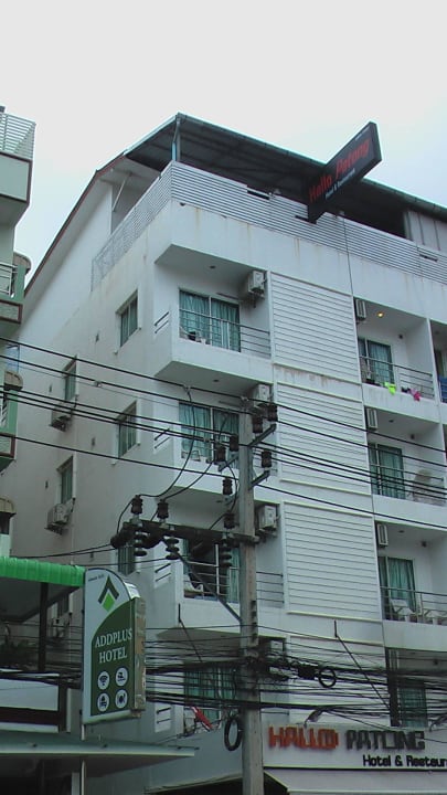 Strassenseite Hotel Hallo Patong