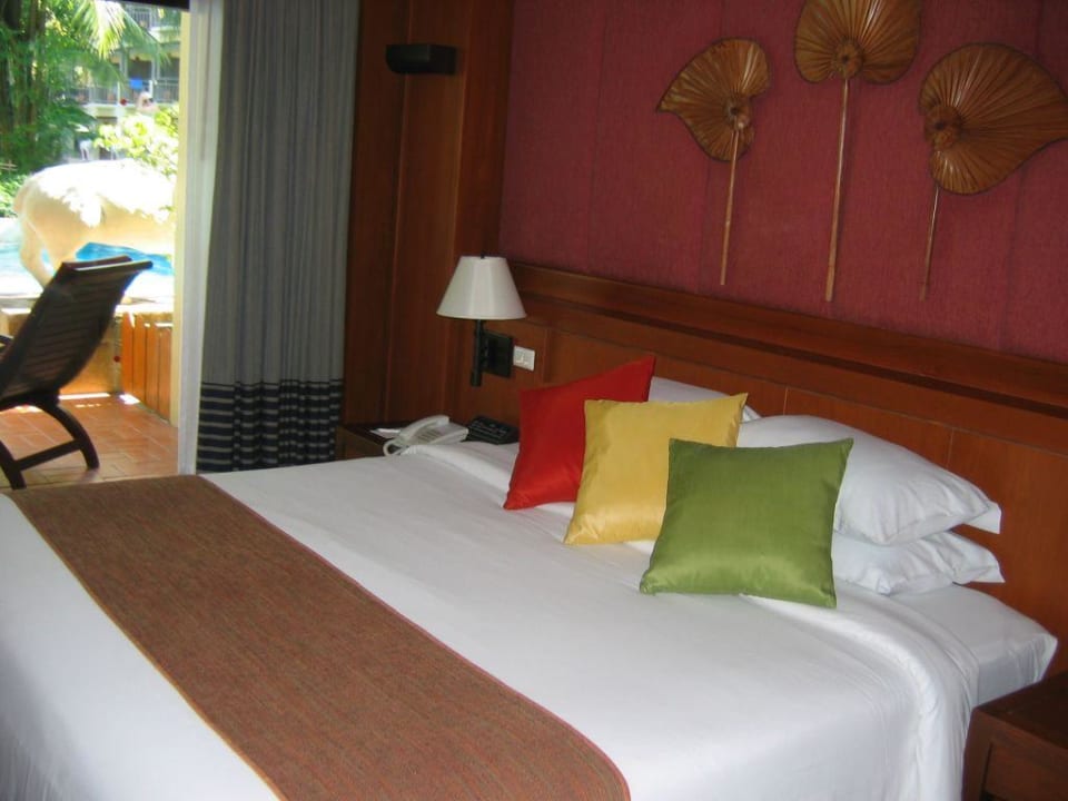 Pool Accsess Zimmer Phuket Marriott Resort & Spa Merlin Beach