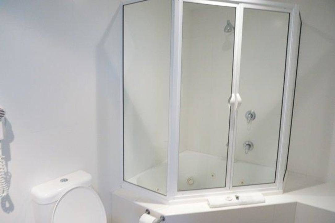 Bad 2 Lady Bay Resort