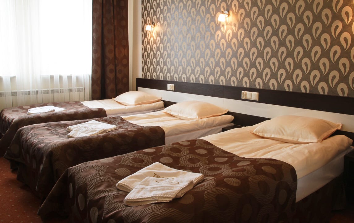 Pokój trzyosobowy Hotel Trojka