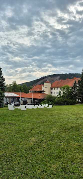 Außenansicht Waldhotel Berghof