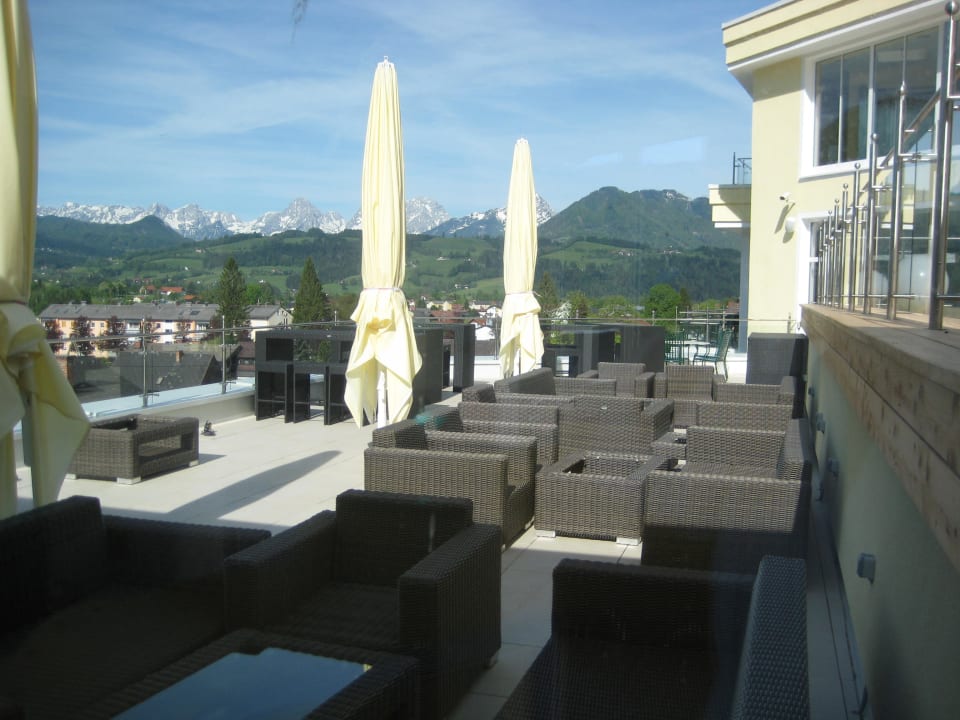 Terrasse vom Speisesaal/Bar Dilly - Das Nationalpark Resort