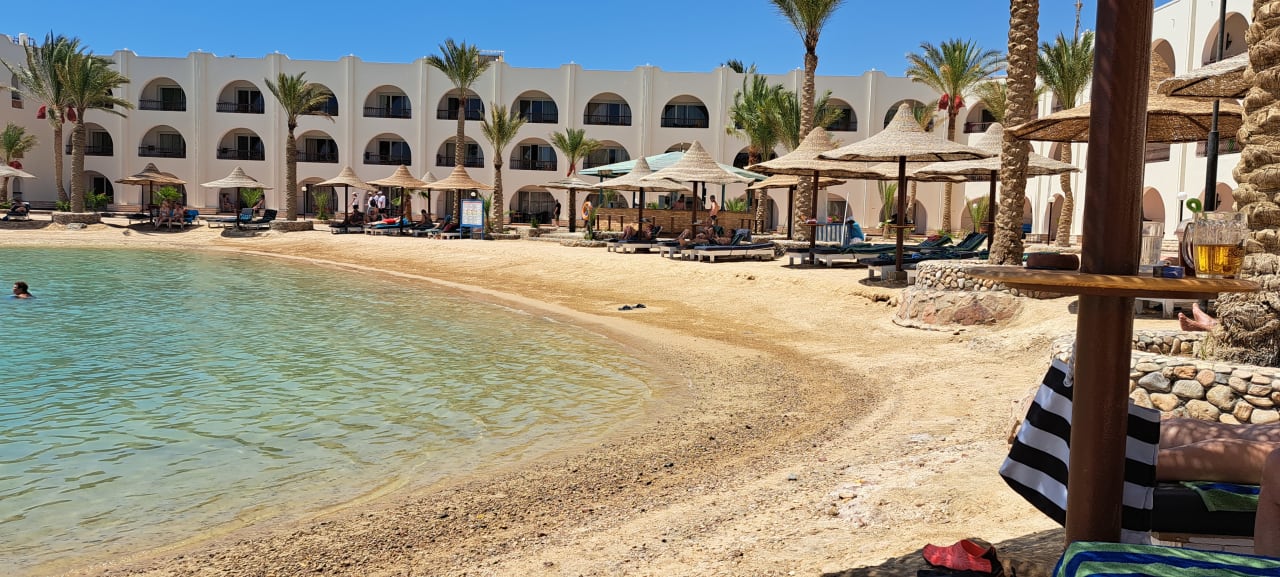Strand Arabia Azur Resort
