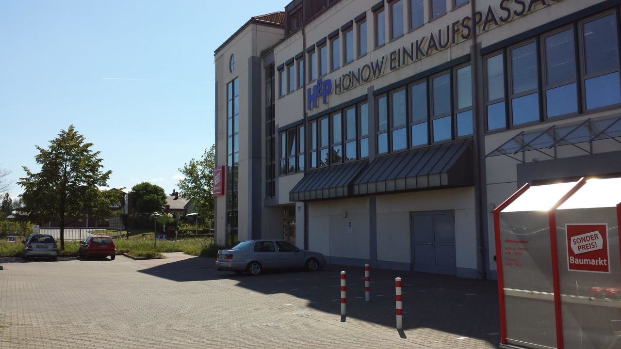 Seitlich Hotel Amadeus ROYAL Berlin