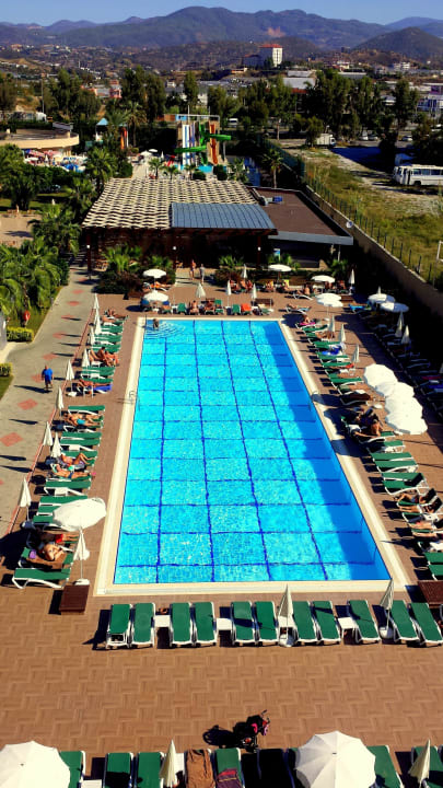 Blick aus dem Zimmer 2206 Hotel Royal Garden Beach