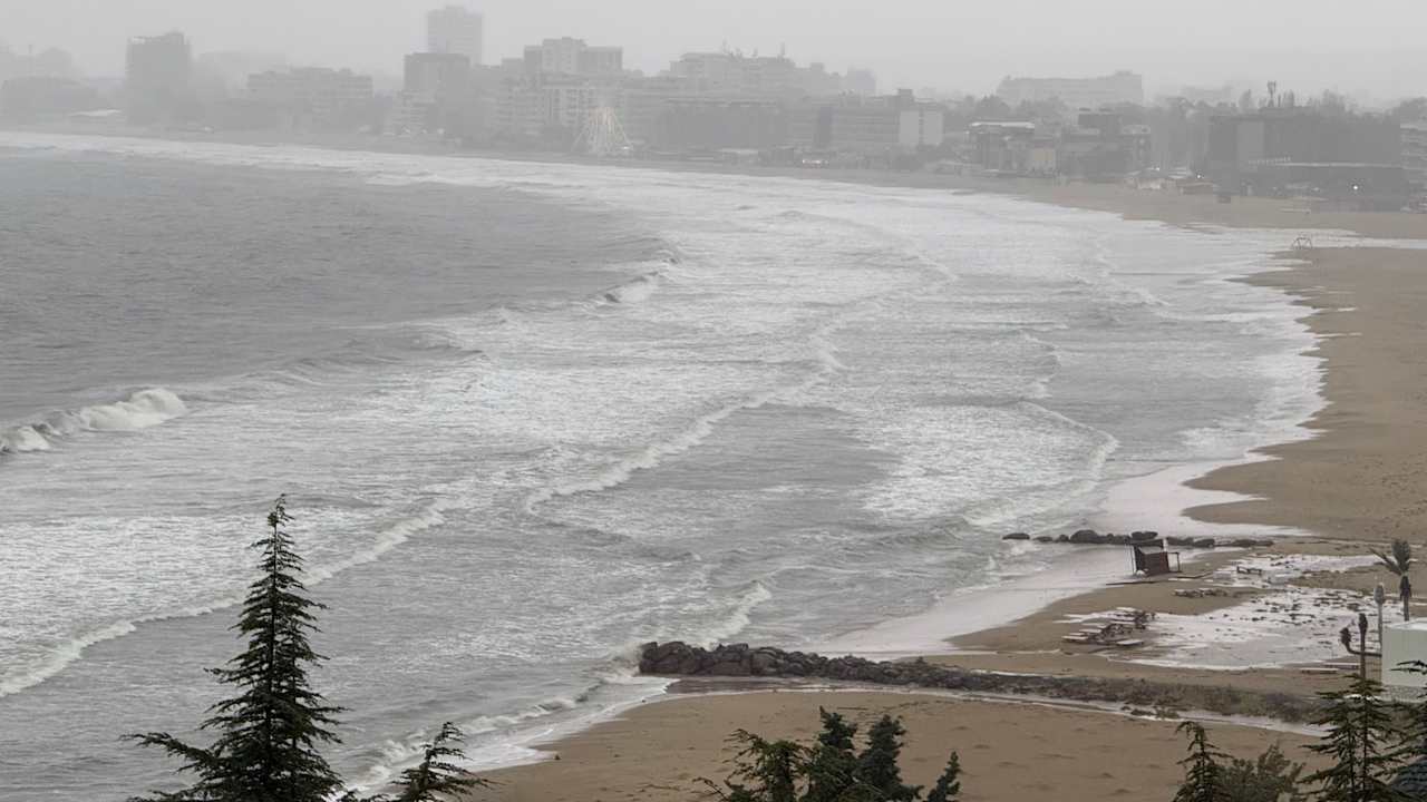 Strand Secrets Sunny Beach Resort & Spa