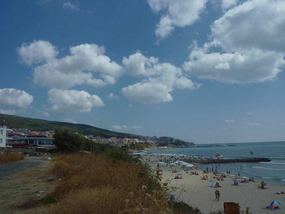 Auch Wolken sind kein Problem Hotel Sineva Beach