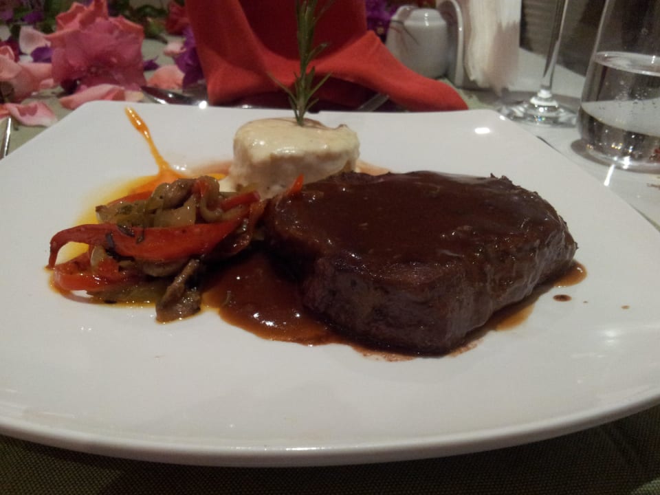 Lecker Sunis Evren Beach Resort Hotel & Spa