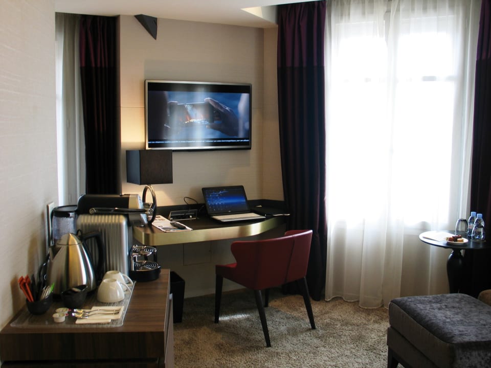 Zimmer Grand Hôtel La Cloche MGallery Collection