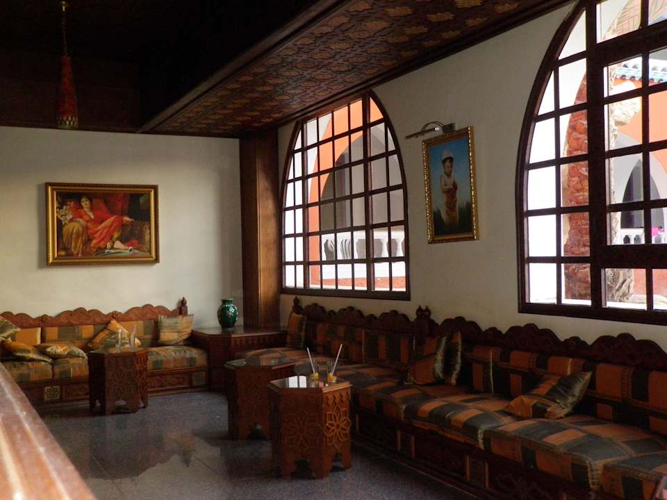 Bar przy recepcji Pickalbatros Alf Leila Wa Leila Resort - Neverland Hurghada