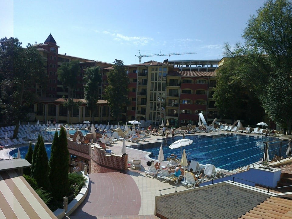 Blick von oben auf die Pools GRIFID Aqua Club Bolero