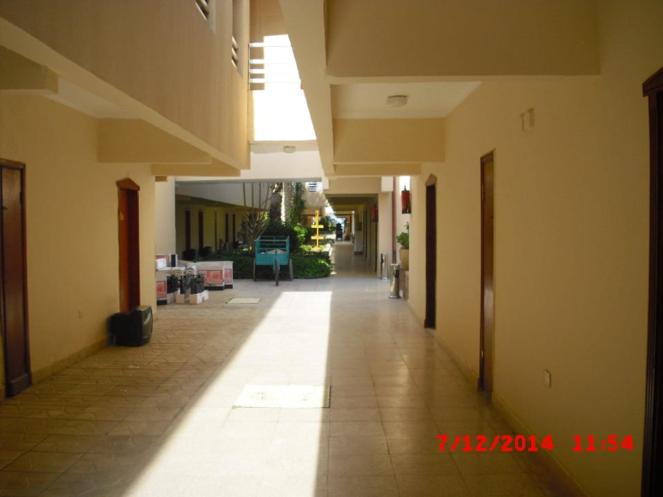 Flur Golden Beach Resort