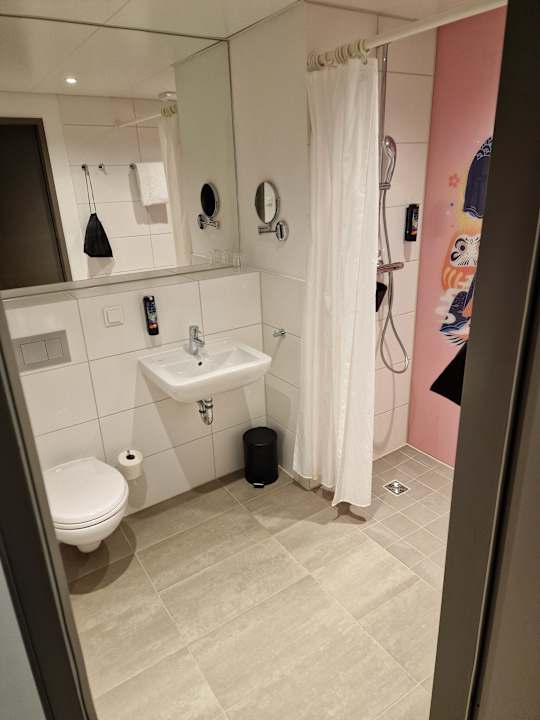 Zimmer Holiday Inn - the niu, Tab Dusseldorf Main Station