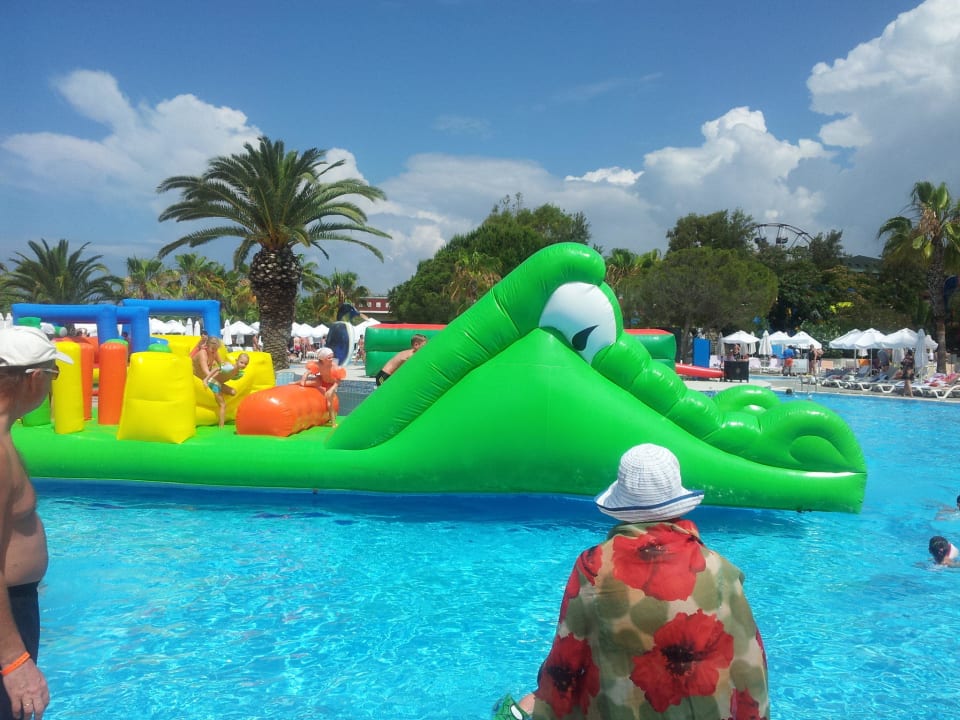 Kinder Animation  Botanik Hotel & Resort