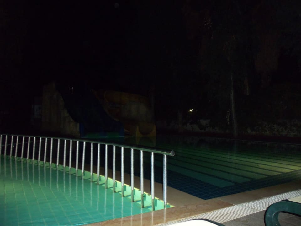 Basen maly Greenwood Kemer Resort