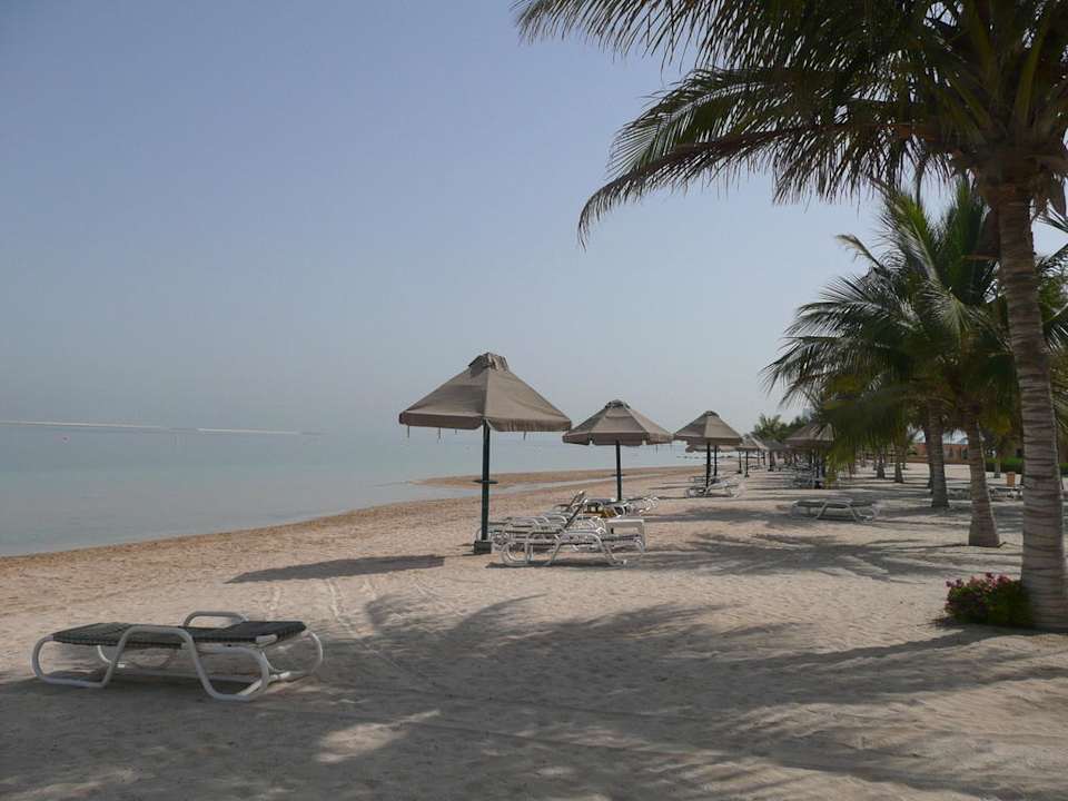 Traumstrand ohne Gäste BM Beach Resort