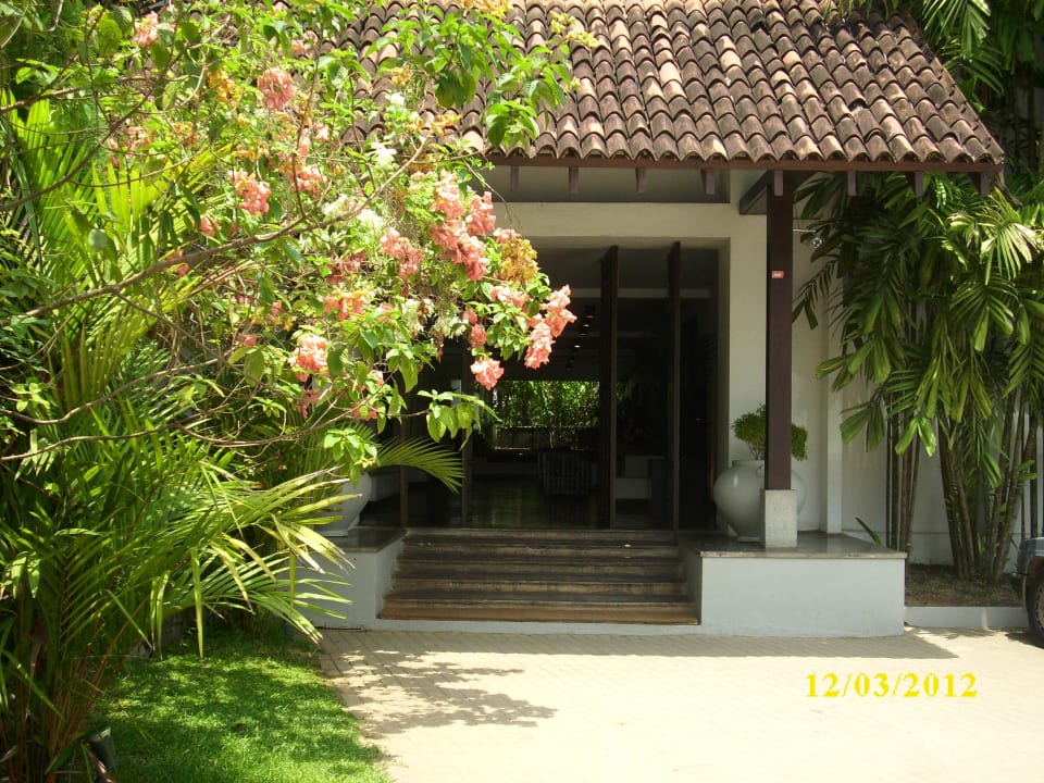 Eingang Earl’s Reef Beruwala