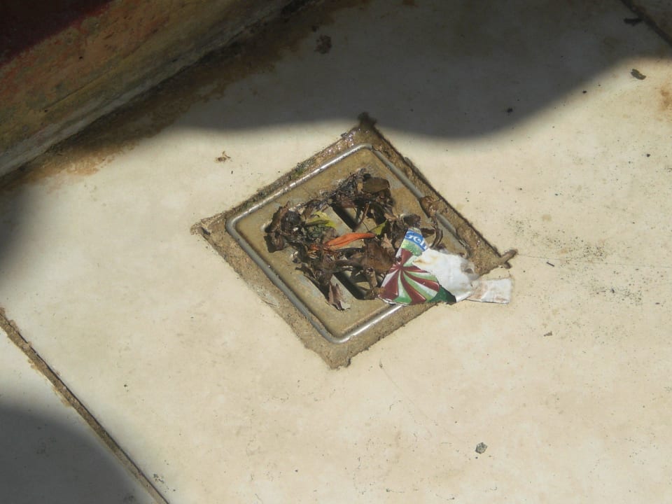 Abfluß Clown-Rutsche am Kinderpool Kahya Resort Aqua & Spa