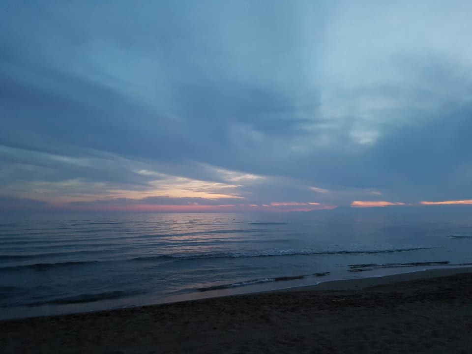 Strand Grand Seker Hotel