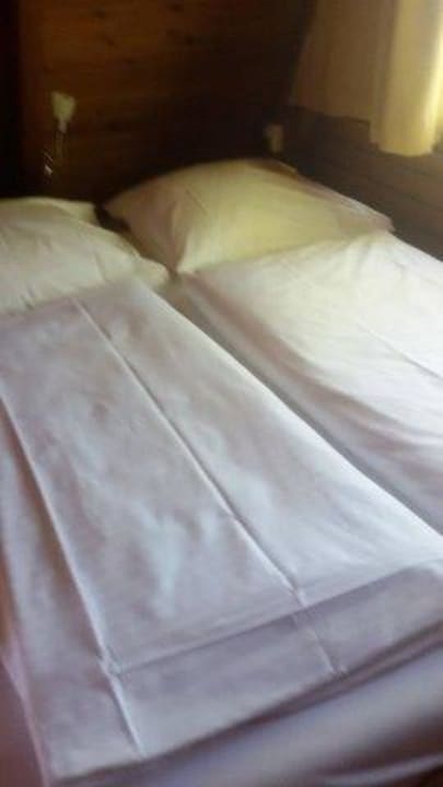 Doppelbett  Ferienhauspark Asgard in Damp