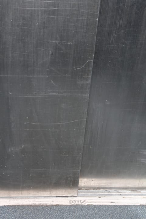 Im Aufzug Hotel Domicil Hamburg by Golden Tulip