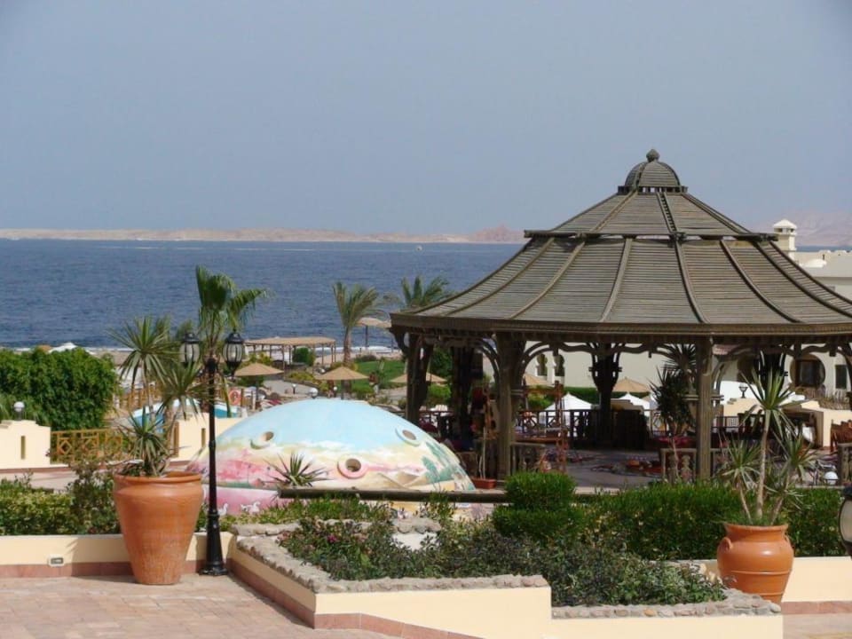 Blick aufs Meer Charmillion Club Resort