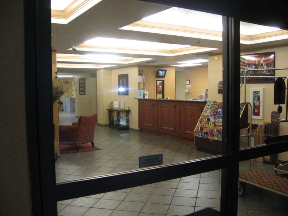 Lobby Best Western Plus Hotel Universal Inn
