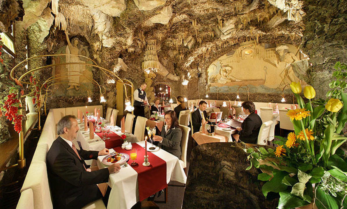 Triton Restaurant Hotel Adria