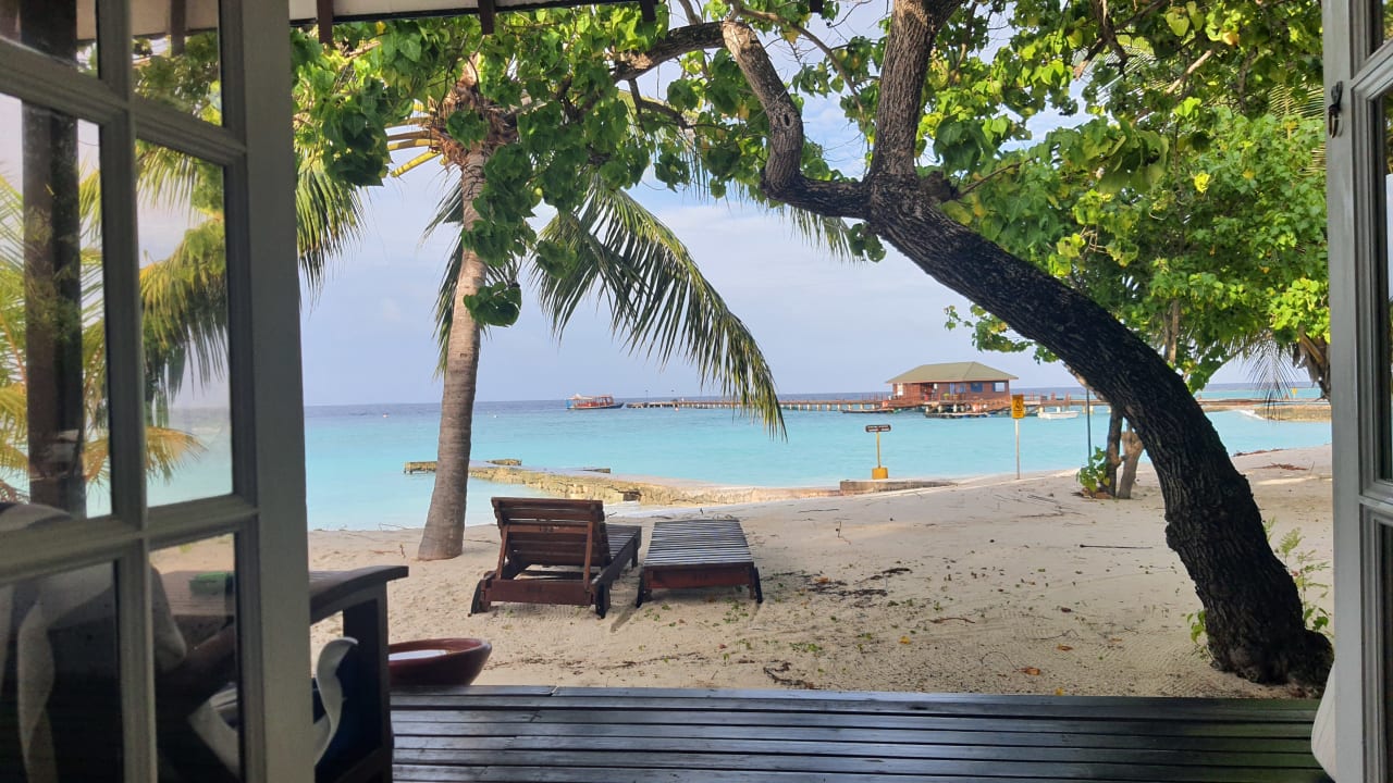 Strand Adaaran Select Meedhupparu Island Resort - Premium All Inclusive