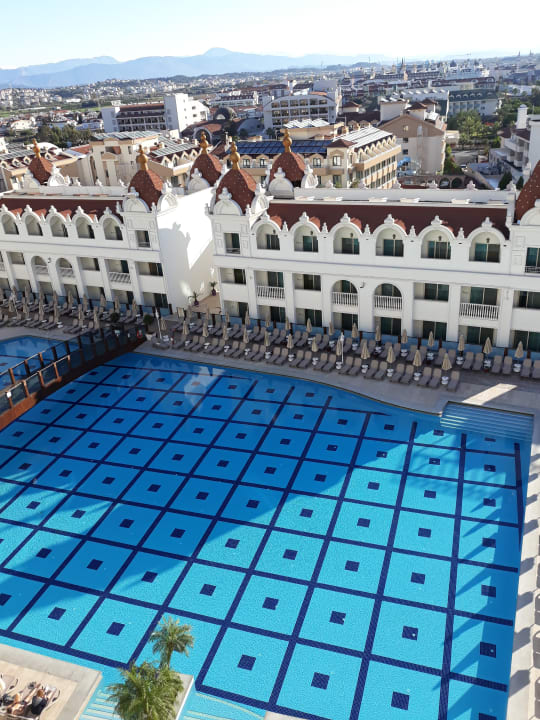 Pool Oz Hotels Side Premium