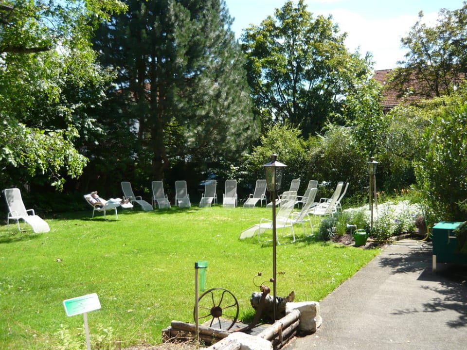 Liegewiese Kneipp- und WellVitalhotel Edelweiss