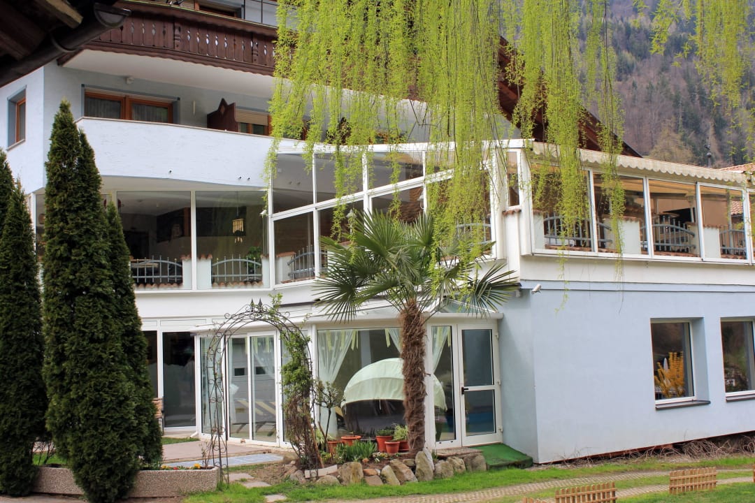 Von der Gartenseite  Alpenhof Lodge Passeiertal