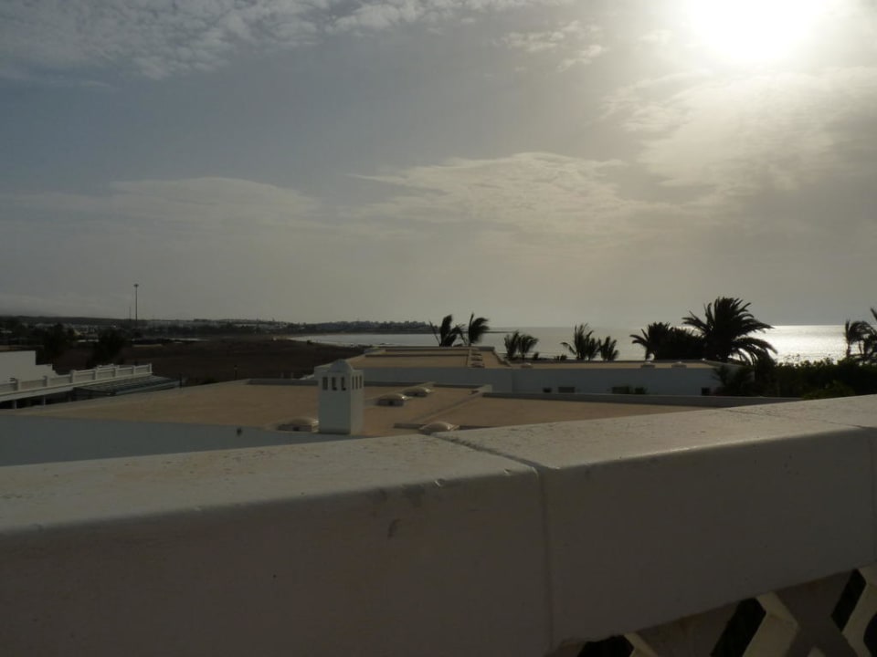 Um 9 Uhr morgens sieht man das Hotel Las Costas