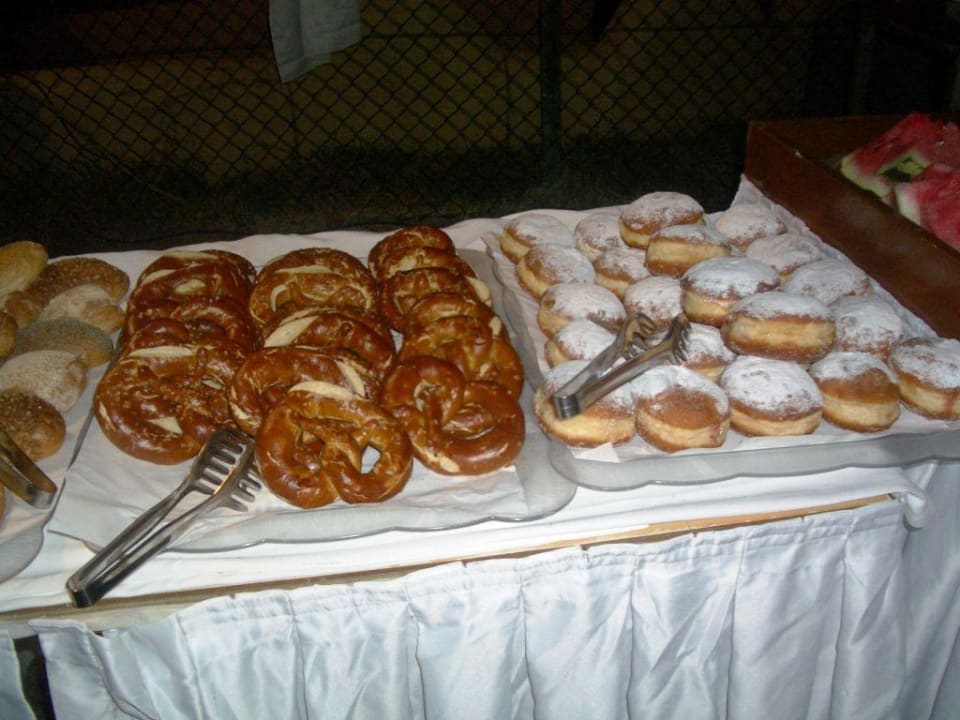 Brezel und Krapfen Papillon Belvil