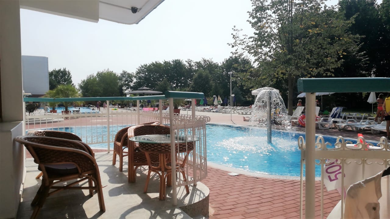 Pool Hotel Zefir Beach