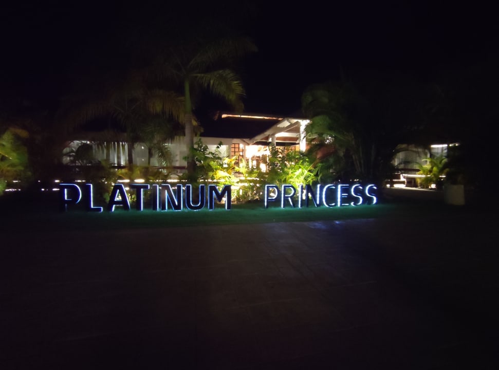 Außenansicht Grand Bávaro Princess