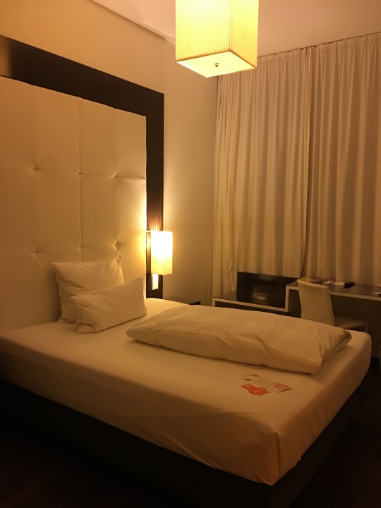 Zimmer Hotel The Pure