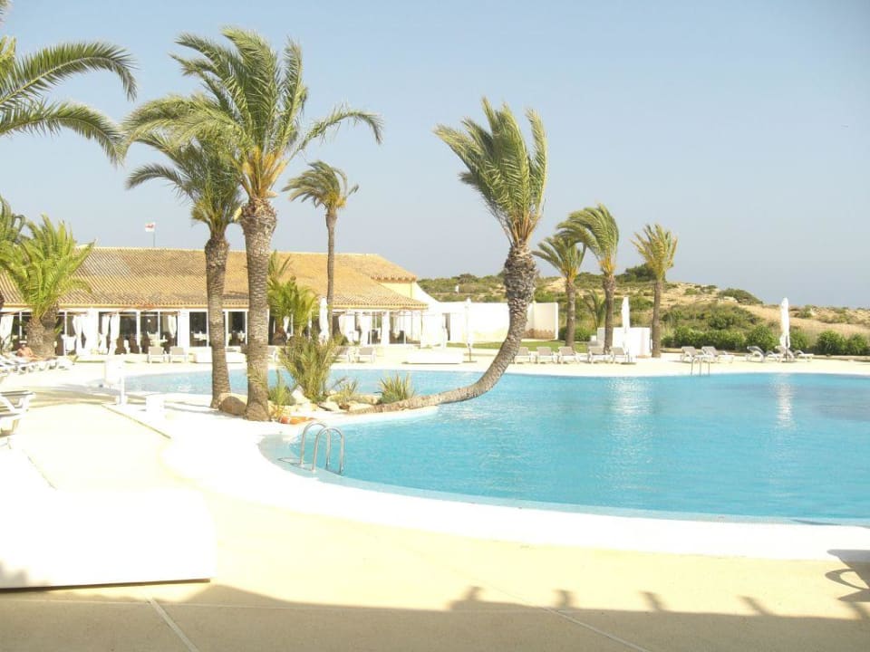 The One Ibiza Pool Destino Pacha Ibiza Resort - Adults only