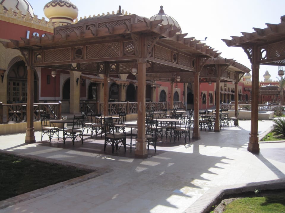 Der Italiener Pickalbatros Alf Leila Wa Leila Resort - Neverland Hurghada