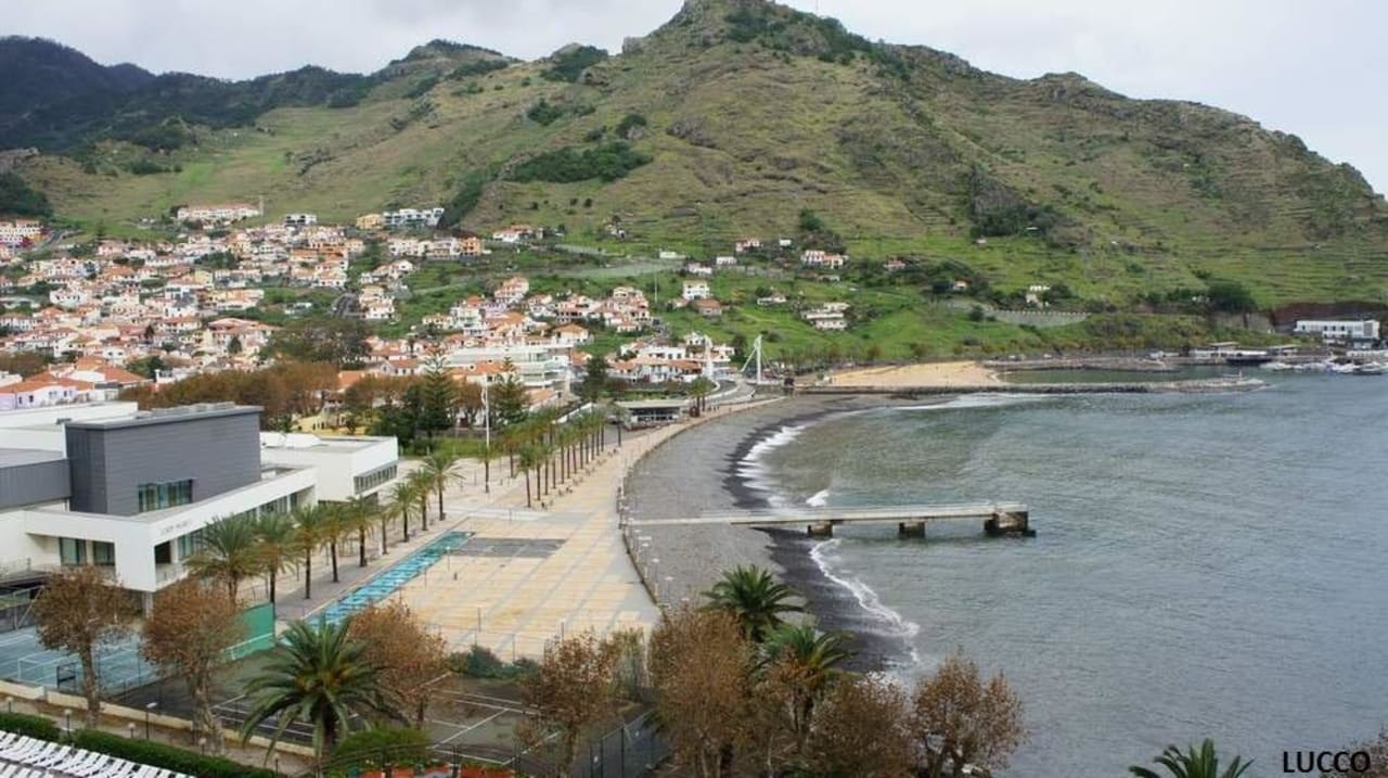 Widok z pokoju Hotel Dom Pedro Madeira