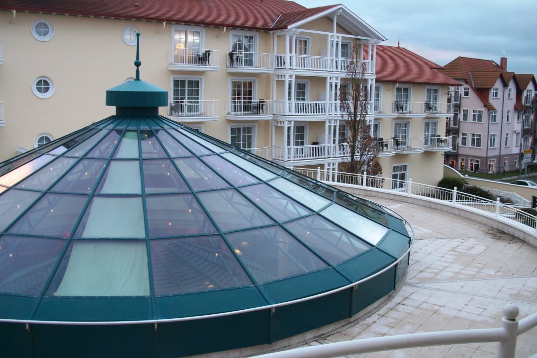 Blick aus dem Zimmer in Richtung Strandstraße A-ROSA Ostseehotel Kühlungsborn