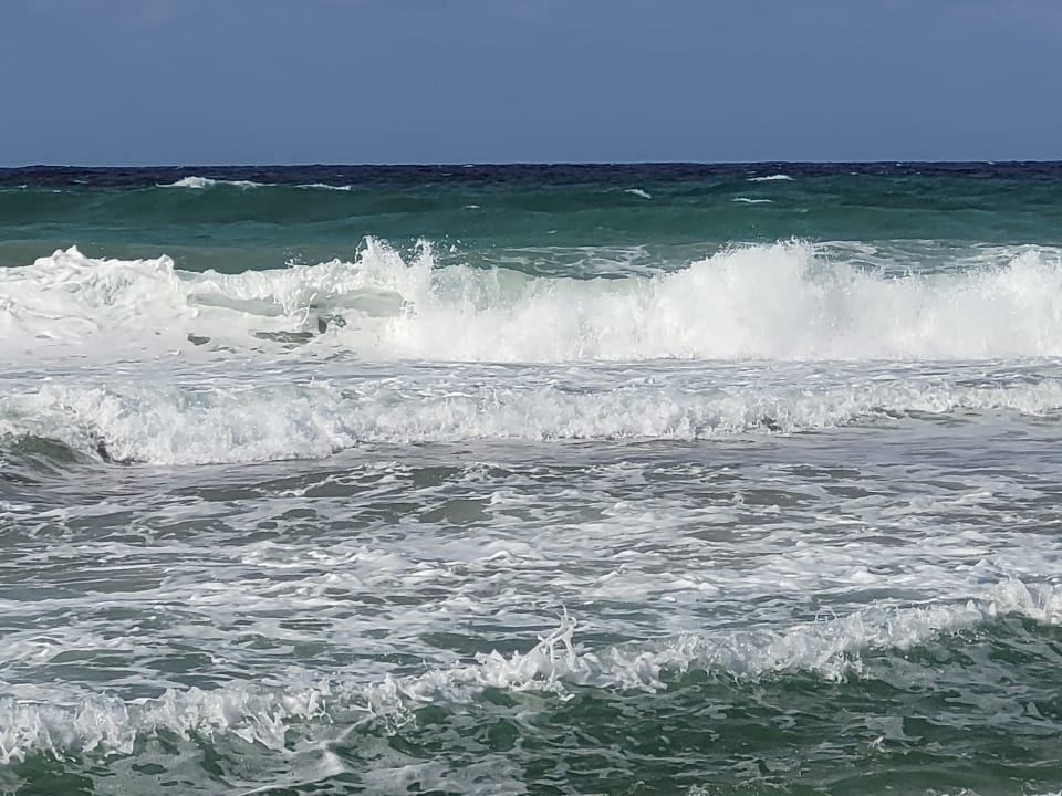 Strand Bella Beach Hotel