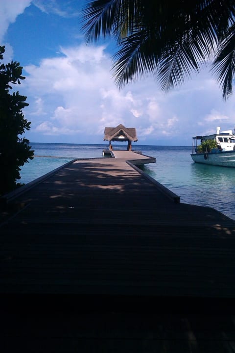 Ankunftssteg Kuramathi Maldives