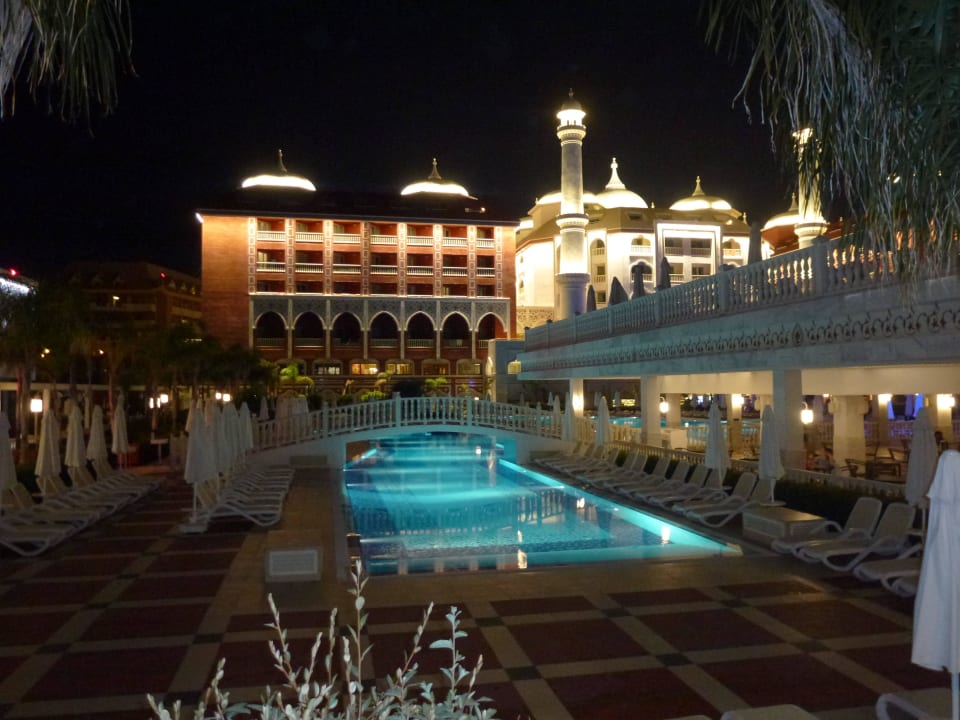 Beleuchtung des Hotels Royal Taj Mahal Hotel